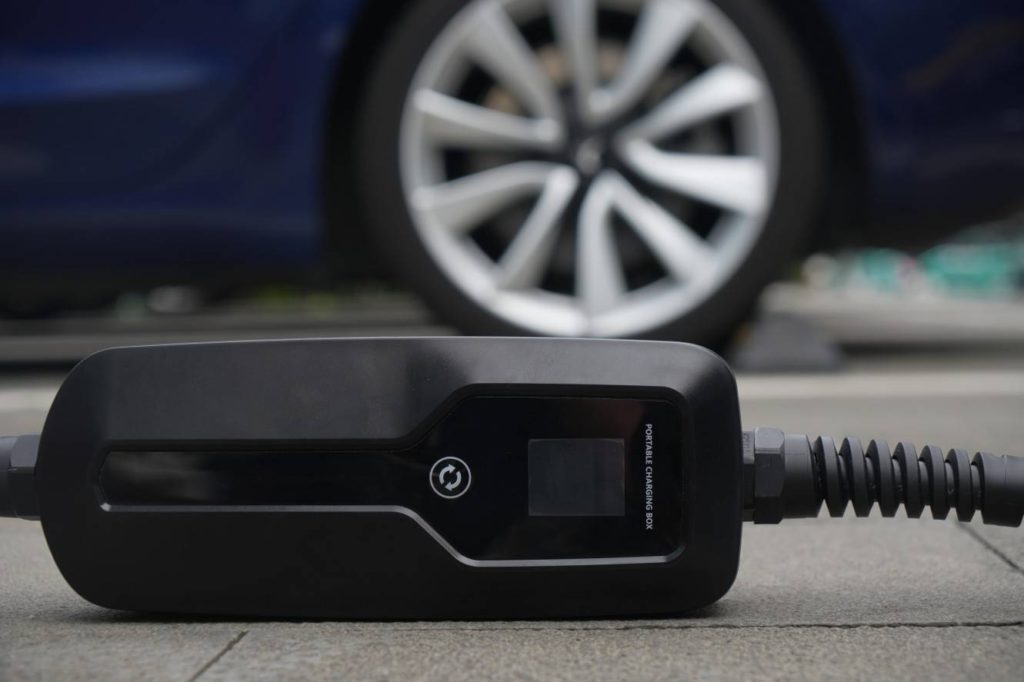 Portable electric vehicle charger charging scenarios 1 1672971069